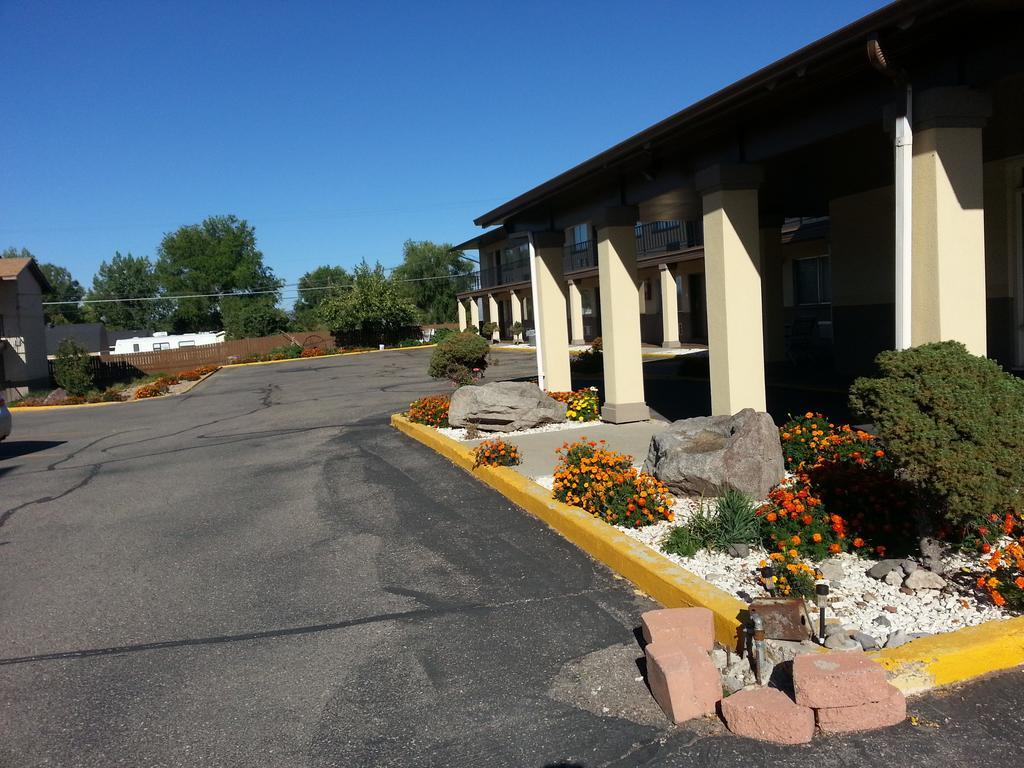 Econo Lodge Бийвър Екстериор снимка
